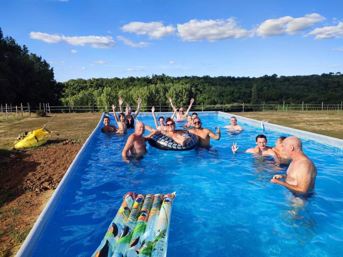 Gite Equestre Domaine Des Crins - Monpazier Capdrot ภายนอก รูปภาพ