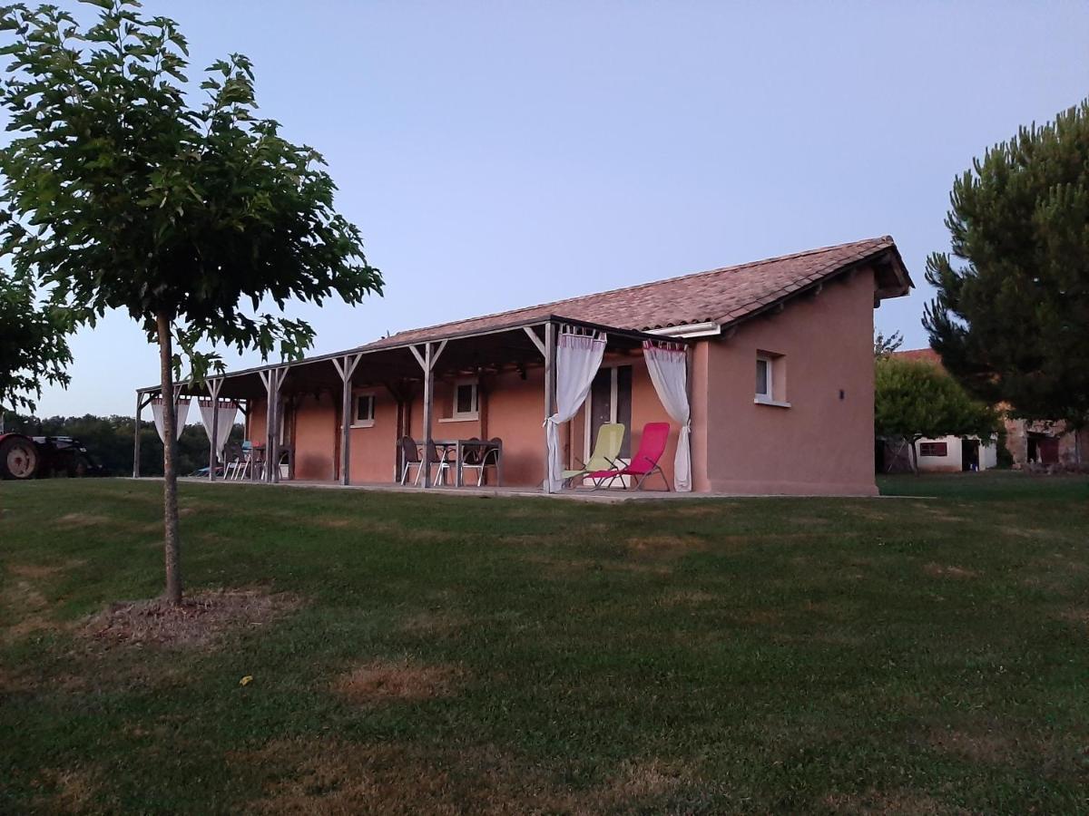 Gite Equestre Domaine Des Crins - Monpazier Capdrot ภายนอก รูปภาพ