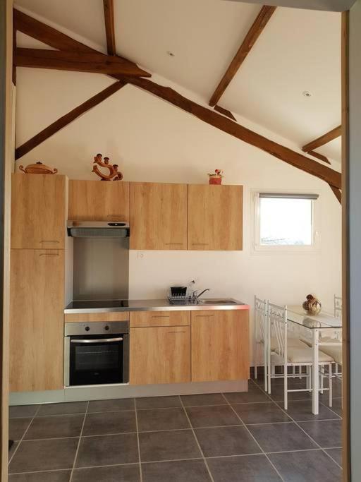 Gite Equestre Domaine Des Crins - Monpazier Capdrot ภายนอก รูปภาพ
